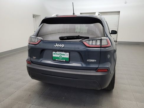 Used 2019 Jeep Cherokee Latitude Plus FWD image 7