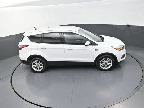 Used 2017 Ford Escape SE AWD/4WD image 20