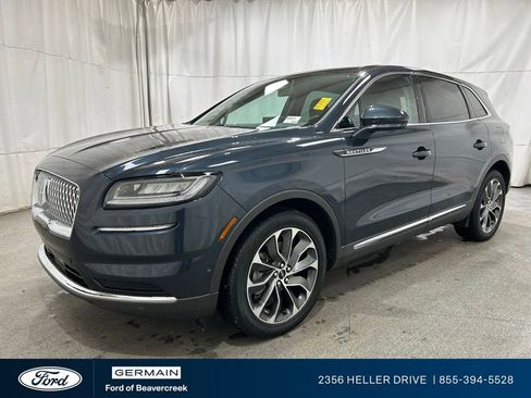 Used 2022 Lincoln Nautilus Reserve w/ Equipment Group 201A image 4