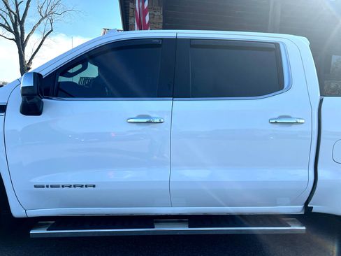 Used 2020 GMC Sierra 1500 SLT image 30