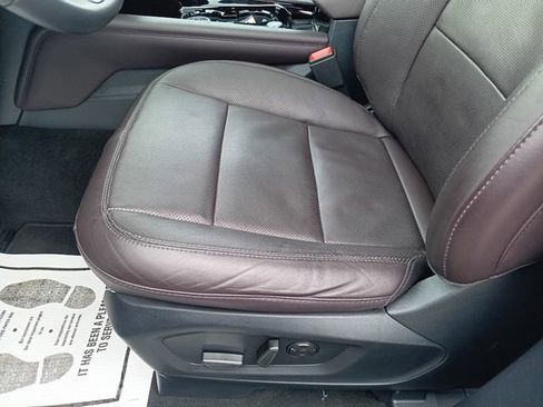 Used 2025 Ford Explorer Platinum w/ LUX Leather Package AWD/4WD image 17