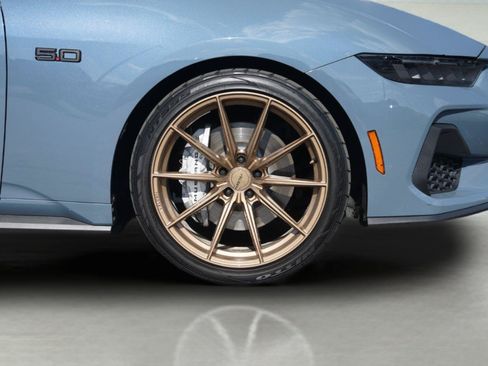 Used 2024 Ford Mustang GT RWD image 4