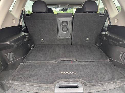 Used 2019 Nissan Rogue SV FWD image 9