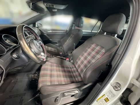 Used 2018 Volkswagen GTI S FWD image 14