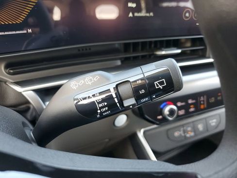 New 2026 Kia Carnival LX image 19