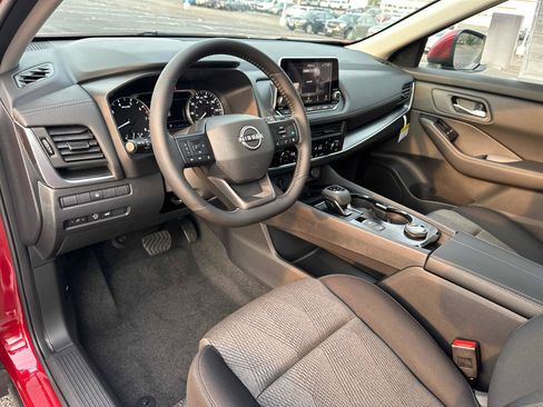New 2026 Nissan Rogue SV AWD/4WD image 31
