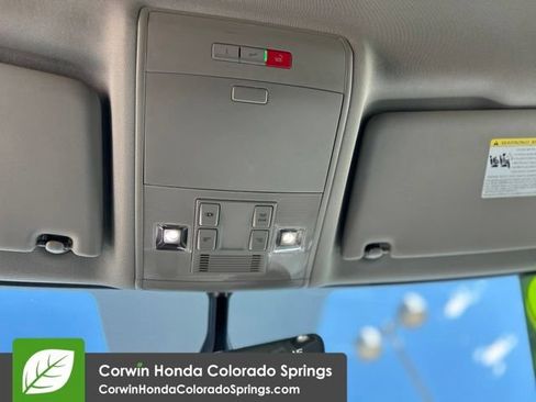 Used 2022 Volkswagen Atlas SE AWD/4WD image 21