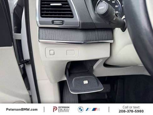 Used 2020 Volvo XC90 T6 Momentum w/ Protection Package Premier image 29