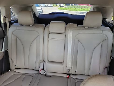 Certified 2023 Lincoln Nautilus FWD image 11