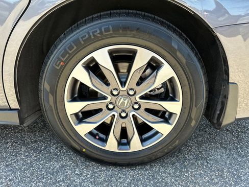 Used 2023 Honda Odyssey EX-L image 18