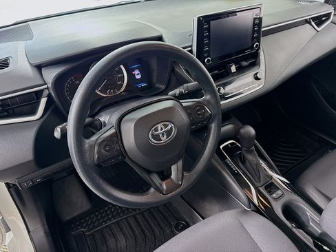 Used 2021 Toyota Corolla LE FWD image 10