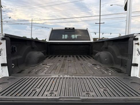 Used 2016 RAM 3500 Laramie AWD/4WD image 10