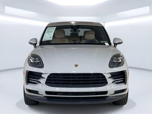 Certified 2020 Porsche Macan AWD/4WD image 10