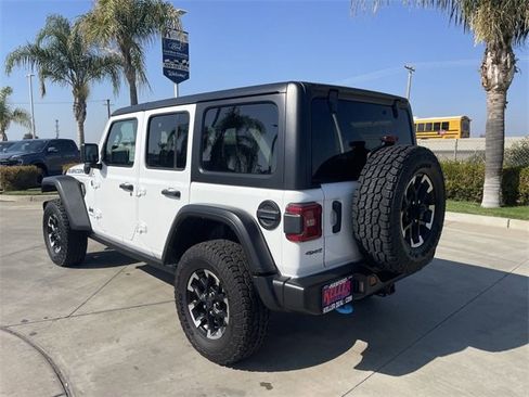 Used 2024 Jeep Wrangler Unlimited Rubicon 4xe image 6