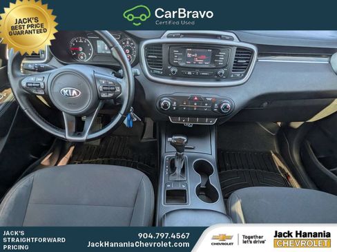 Used 2016 Kia Sorento LX w/ LX Convenience Package FWD image 15
