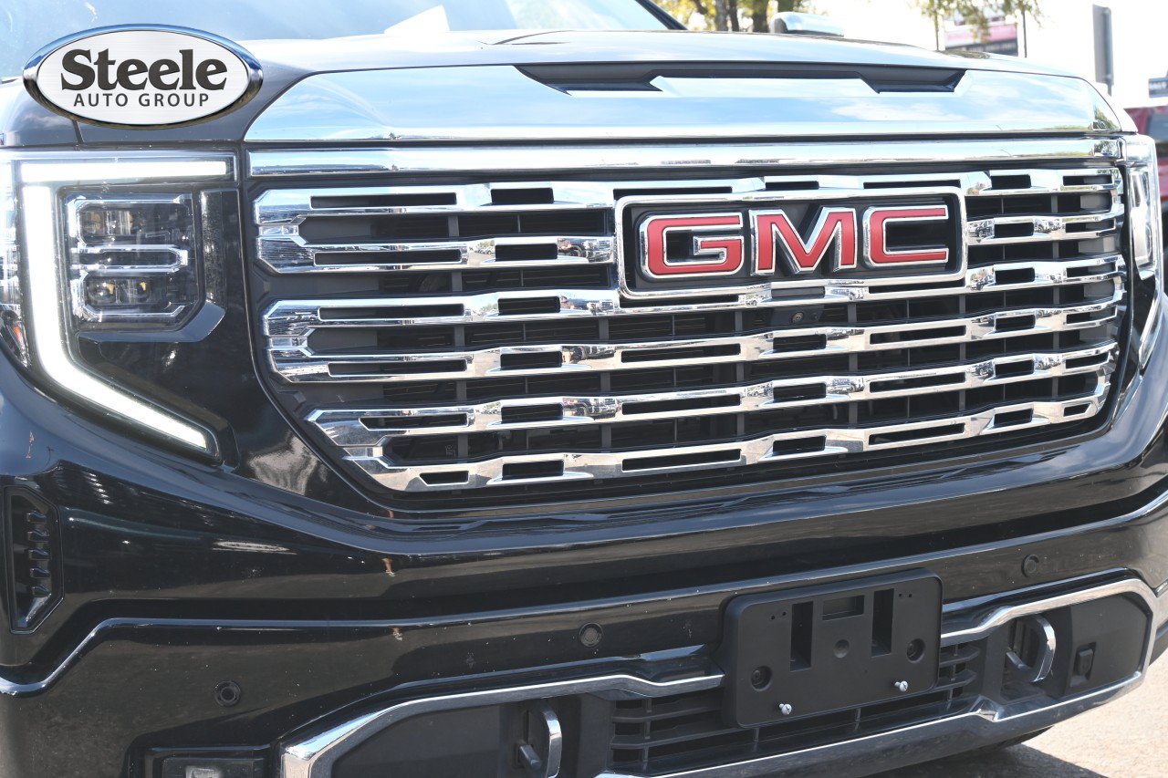 Used 2023 GMC Sierra 1500 Denali w/ Technology Package AWD/4WD image 27