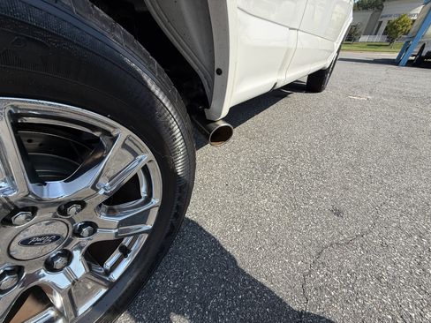 Used 2015 Ford F150 Lariat image 38