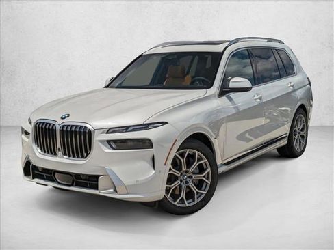Used 2026 BMW X7 xDrive40i image 1