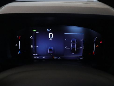 New 2025 Ford Maverick XL image 24