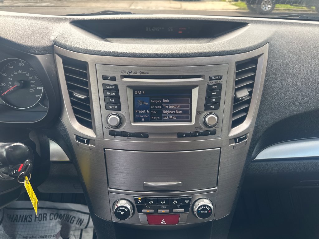 Used 2014 Subaru Outback 2.5i Premium AWD/4WD image 31