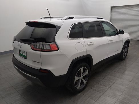 Used 2019 Jeep Cherokee Limited FWD image 9