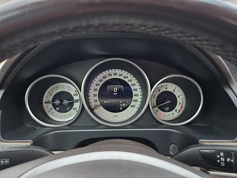 Used 2016 Mercedes-Benz E 350 Sedan image 29