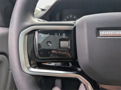 Used 2024 Land Rover Discovery Sport S image 17