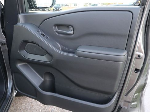 New 2026 Nissan Frontier SV w/ SV Convenience Package image 45