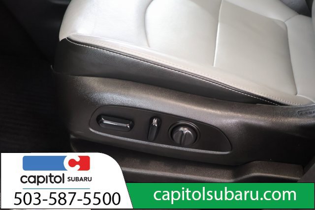 Used 2019 Chevrolet Equinox Premier AWD/4WD image 14