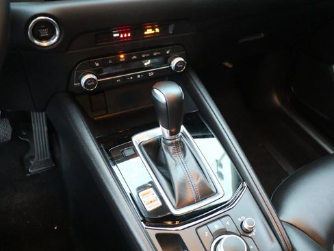 Certified 2025 MAZDA CX-5 AWD 2.5 S w/ Select Package image 14