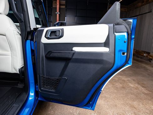 Used 2026 Ford Bronco Heritage Edition AWD/4WD image 36