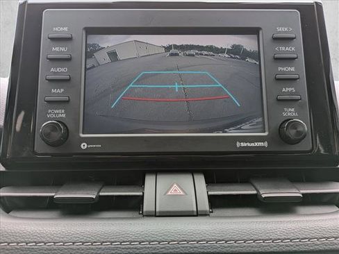 Used 2022 Toyota RAV4 XLE AWD/4WD image 15