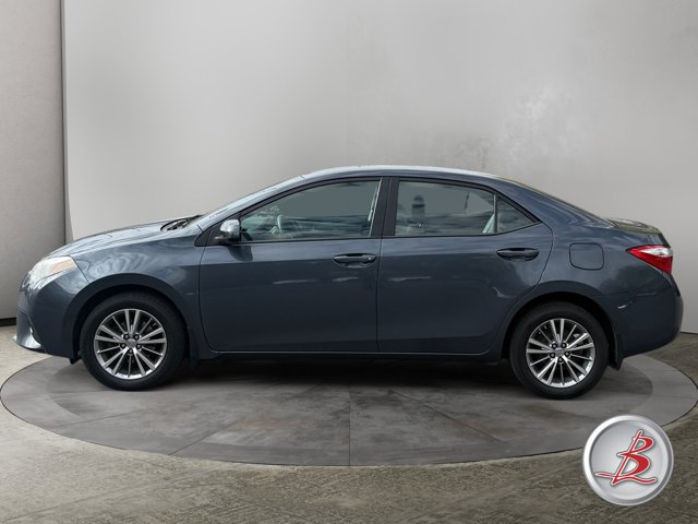 Used 2015 Toyota Corolla LE FWD image 4