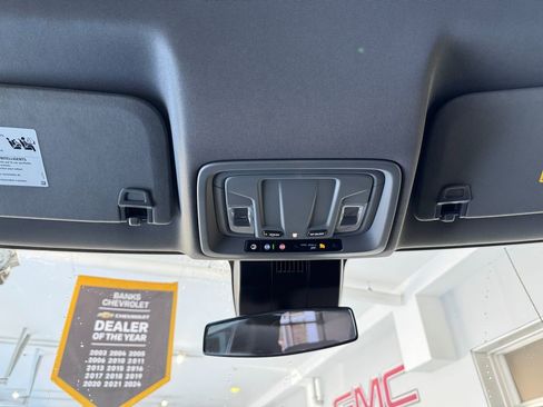 Certified 2023 GMC Sierra 1500 Elevation image 25