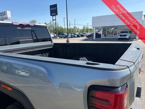 Used 2024 GMC Sierra 2500 Denali w/ Denali Reserve Package AWD/4WD image 26
