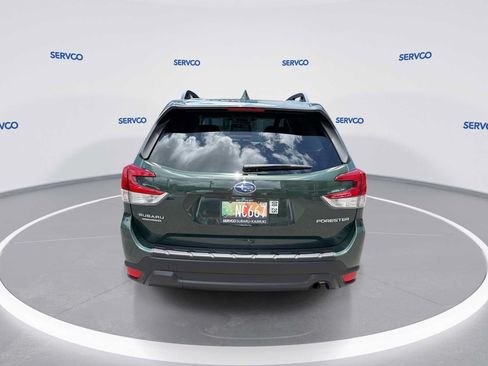 Used 2023 Subaru Forester Premium AWD/4WD image 7