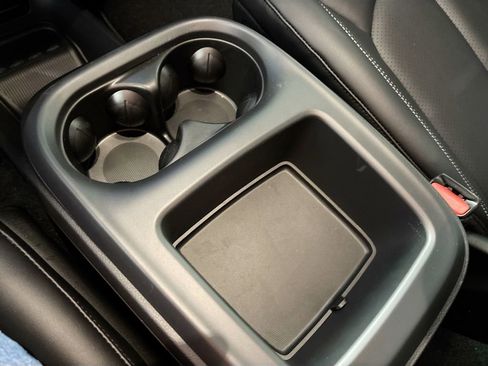 New 2026 Chrysler Pacifica Select image 15