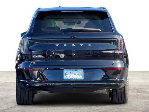 New 2025 Volvo EX90 Plus w/ Protection Package Premier image 7