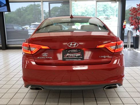 Used 2017 Hyundai Sonata Limited w/ Ultimate Package 04 FWD image 18
