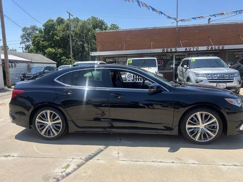 Used 2018 Acura TLX V6 SH-AWD w/ Advance Package image 5