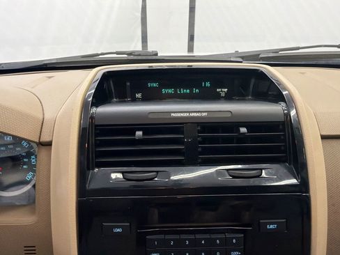 Used 2012 Ford Escape Limited FWD image 29