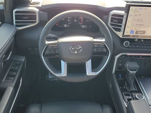 Used 2025 Toyota Tundra Platinum AWD/4WD image 12