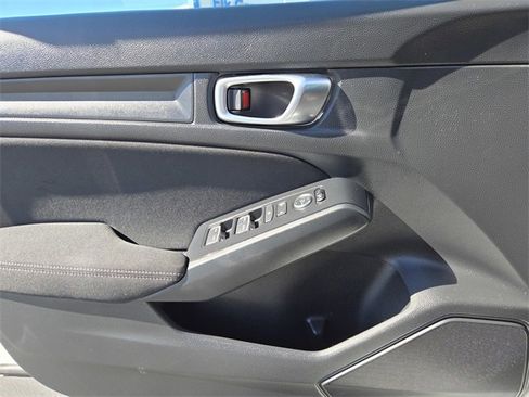 Used 2024 Honda Civic Sport image 13