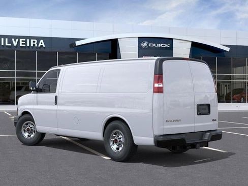 New 2024 GMC Savana 2500 w/ Driver Convenience Package image 30