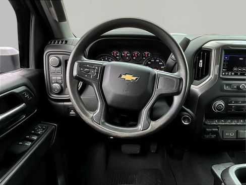 Used 2024 Chevrolet Silverado 2500 Custom w/ Custom Value Package AWD/4WD image 9