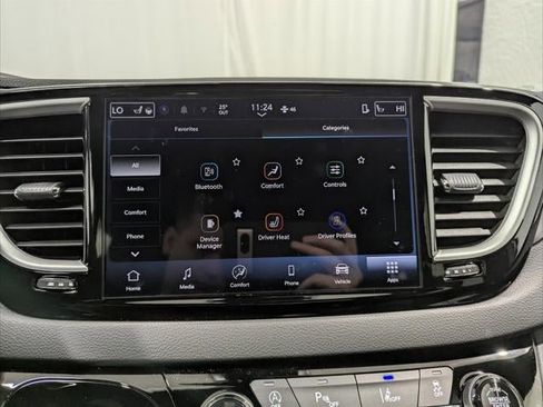 New 2026 Chrysler Voyager LX image 56