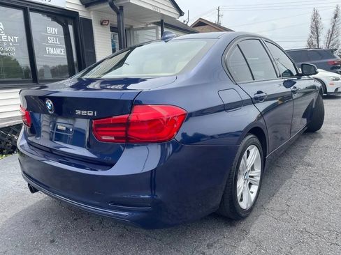 Used 2016 BMW 328i Sedan RWD image 9
