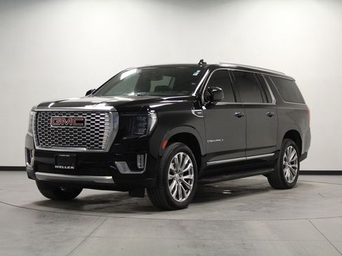 Used 2024 GMC Yukon XL Denali image 8