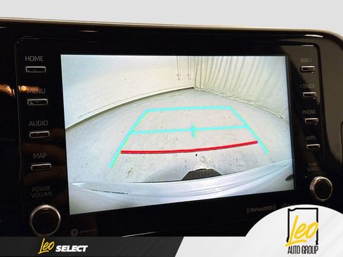 Used 2022 Toyota Highlander XLE image 14