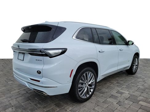 New 2026 Buick Enclave Avenir w/ Super Cruise Package image 6